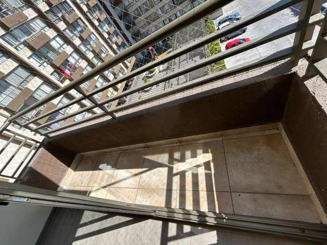 SE ARRIENDA DEPTO. DE 1D1B CON BODEGA FRENTE A METRO EL PARRON