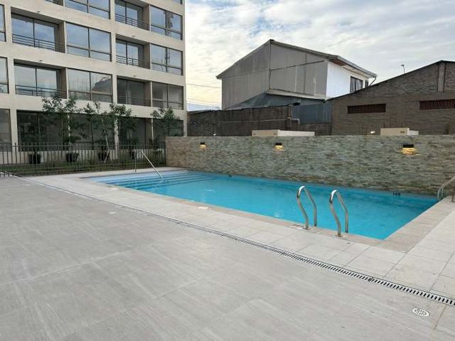 ARRIENDO DEPTO. DE 2D1B CON ESTAC Y BODEGA A PASOS DE METRO CERRILLOS