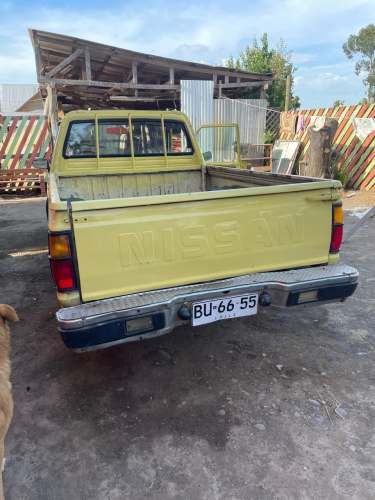 Camioneta Nissa 1989 (pick up 1800 corta)
