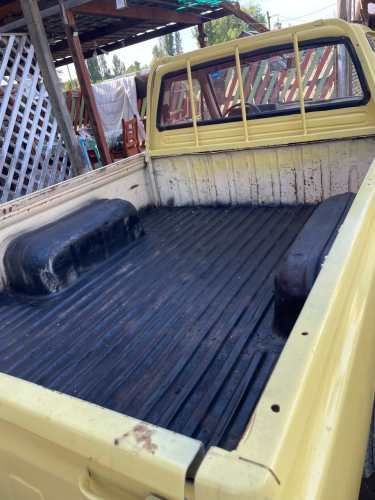 Camioneta Nissa 1989 (pick up 1800 corta)