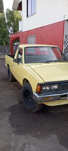 Camioneta Nissa 1989 (pick up 1800 corta)
