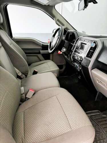 Ford F-150 Cabina Simple 4x4 2017