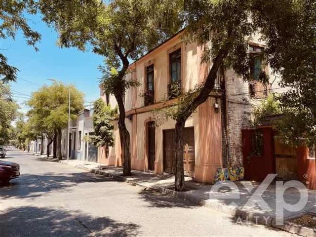 TERRENO CONSTRUCCION Plaza Yungay