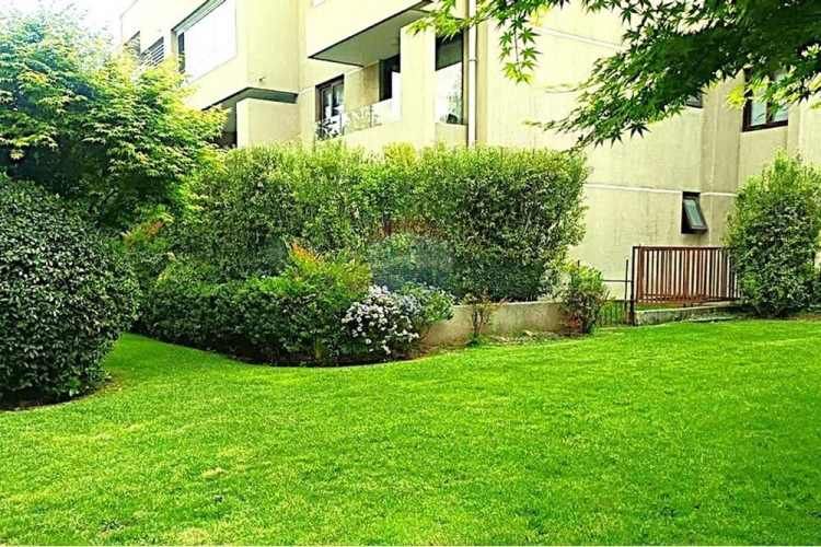 Depto. 2d+2b con jardín san carlos de apoquindo