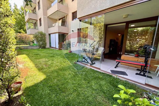 Depto. 2d+2b con jardín san carlos de apoquindo