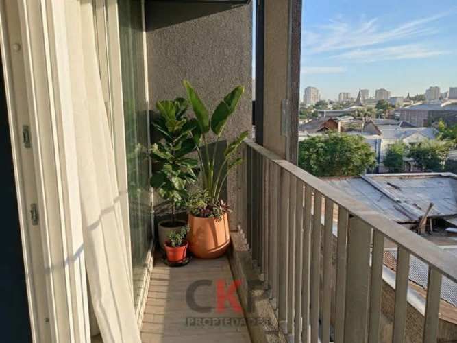 DEPARTAMENTO Metro Irarrázaval / Vicuña Mackenna