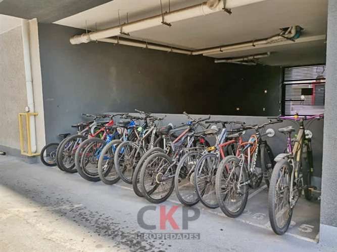 DEPARTAMENTO Metro Irarrázaval / Vicuña Mackenna