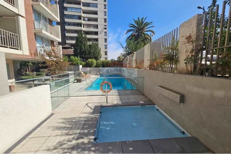 Maravilloso! 2dorm + est +bod, metro plaza egaña