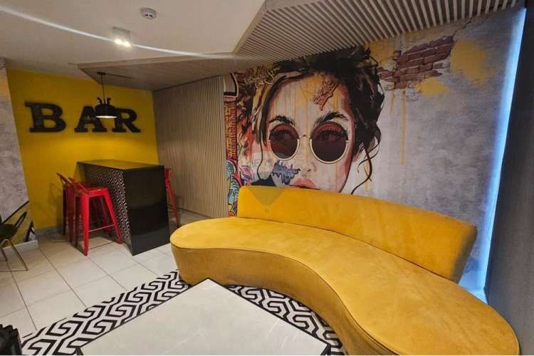 Maravilloso! 2dorm + est +bod, metro plaza egaña