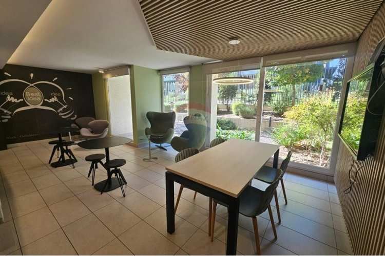 Maravilloso! 2dorm + est +bod, metro plaza egaña