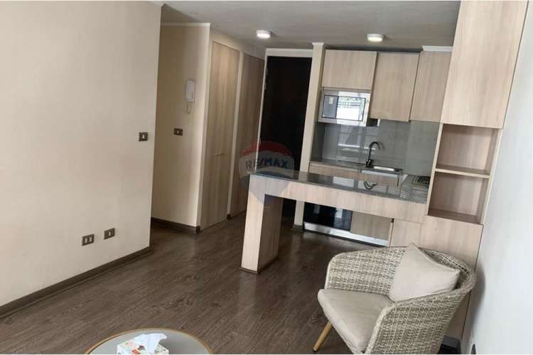 Arriendo depto 2 d 1 b 1 e 1 b est central