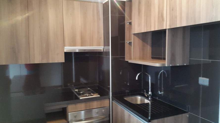 Depto a pasos del metro