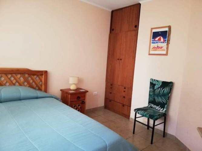 Se arrienda pieza a mujer