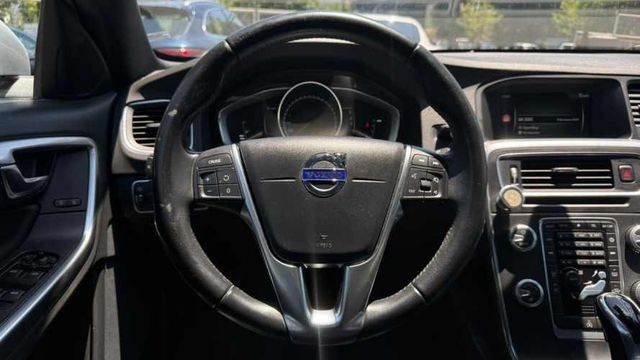 Volvo S60 D2 LTD 2.0 aut (2019)