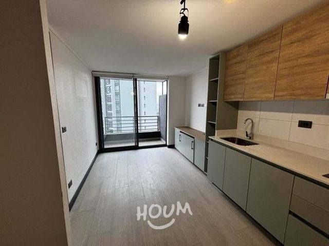 Departamento en Avenida Vicuña Mackenna Poniente