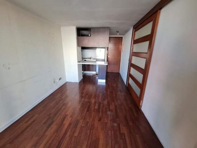 En impeclable estado, gastos comunes bajos.