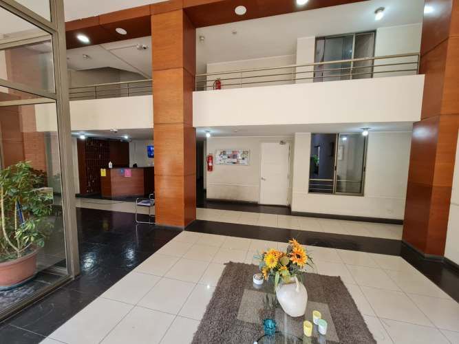 En impeclable estado, gastos comunes bajos.