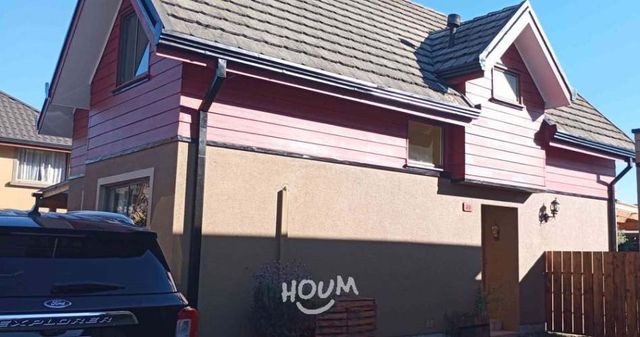 Casa en Avenida Laguna Grande