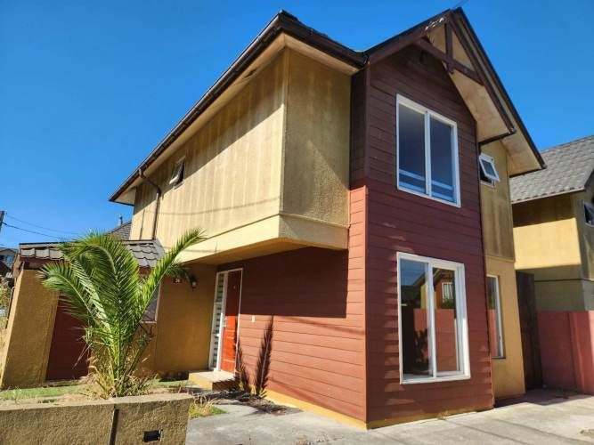 Casa Amplia 3D3B 2E en Pedro de la Paz (134511)