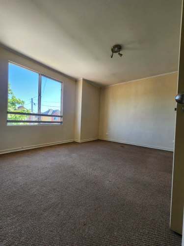 Casa Amplia 3D3B 2E en Pedro de la Paz (134511)