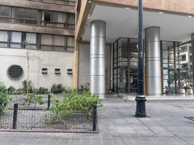 IMPECABLE Y SEGURO DEPTO CERCANO METRO SANTA LUCIA , 2 AMBIENTES