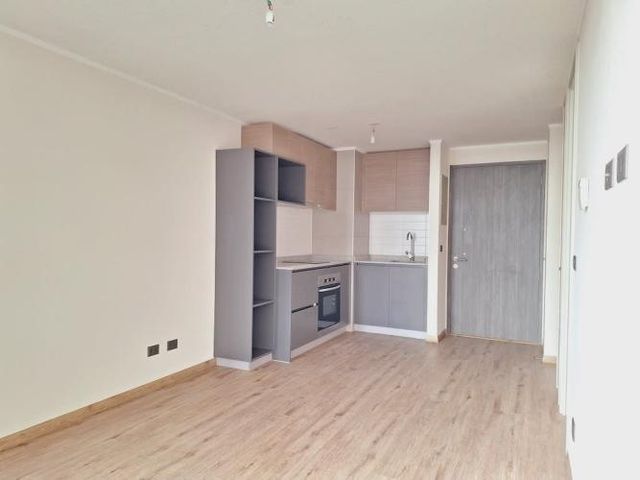 AMPLIO Y MODERNO DEPARTAMENTO /  ESTACIONAMIENTO Y