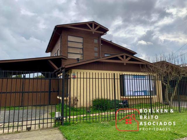 Casa Comercial con Excelente Ubicación  (134522)