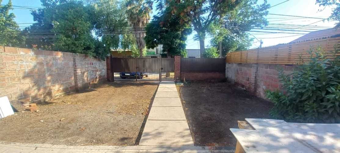 HERMOSA CASA CON GRAN PLUSVALIA Y AMPLIO ANTE JARDIN