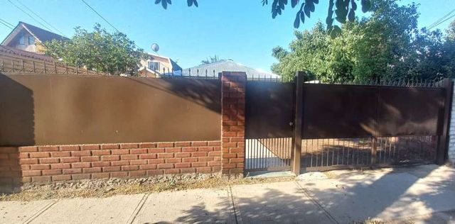 HERMOSA CASA CON GRAN PLUSVALIA Y AMPLIO ANTE JARDIN