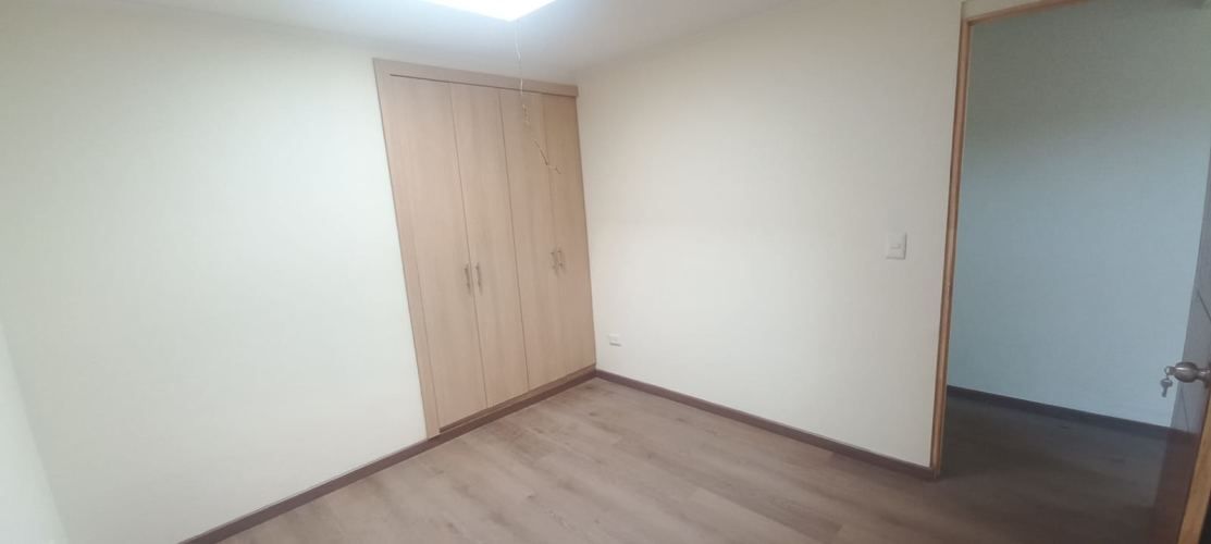 HERMOSA CASA CON GRAN PLUSVALIA Y AMPLIO ANTE JARDIN