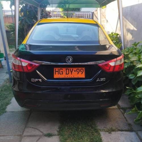 Venta automóvil taxi básico