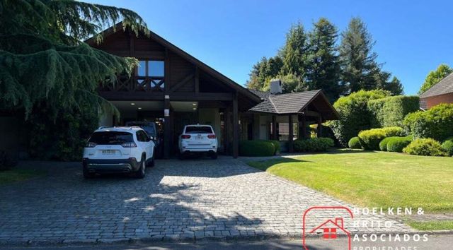 Casa en Exclusivo Condominio Los Cántaros  (134534)