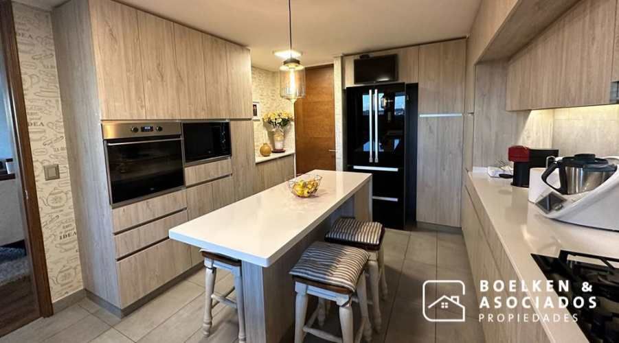 Moderno Depto con Excelente Conectividad (134536)