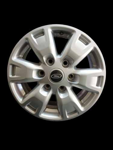 LLANTA USADA ORIGINAL MITSUBISHI L200