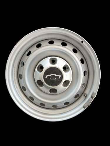 LLANTA USADA ORIGINAL MITSUBISHI L200