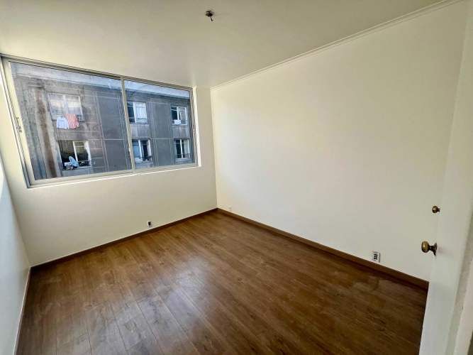 Oportunidad Metro Santa Lucia 2 D 1 B. (134586)