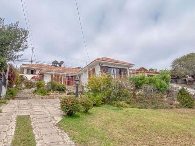 Se vende casa 300m2, La Serena (134583)