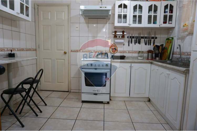 Amplia y luminosa casa en la cisterna