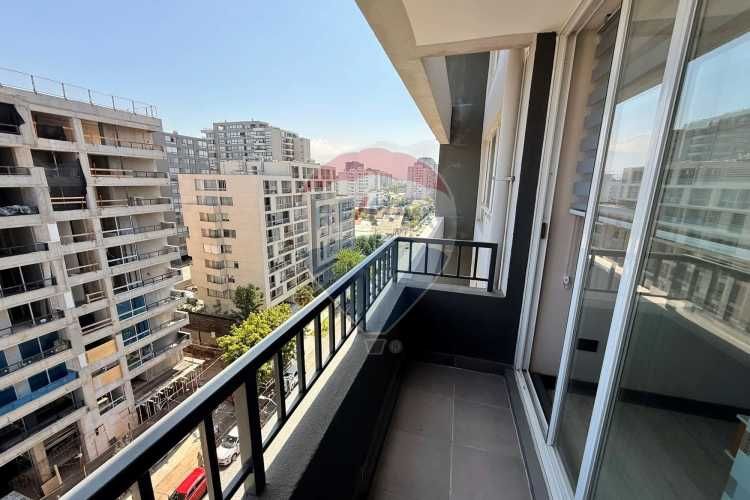 "moderno depto. amoblado en ñuñoa con piscina"