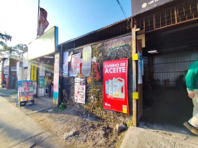 Local CERCA DE VESPUCIO