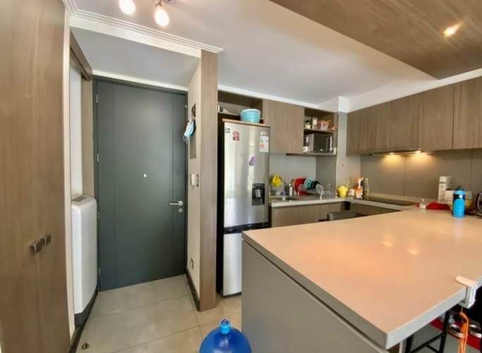 2 Dormitorios, 2 baños, 1 estacionam, 1 bod. Las Condes