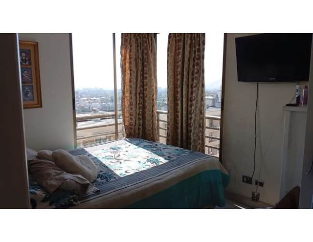 VENDO DEPARTAMENTO EN COMUNA SANTIAGO, EXCELENTE CONECTIVIDAD