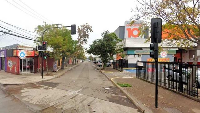 Metro Einstein - Excelente Ubicación - Victor Cuccuini con Avenida El Salto