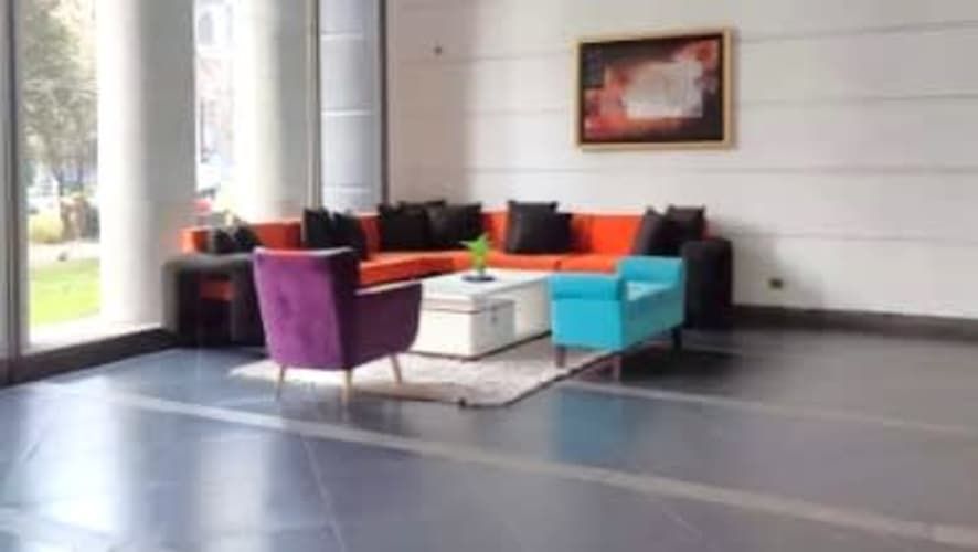 Metro Parque Almagro - Hermosa Vista al Parque - San Diego con Santa Isabel