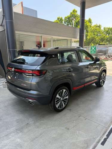 CHANGAN CS35 ELITE AT GRIS AÑO 2024