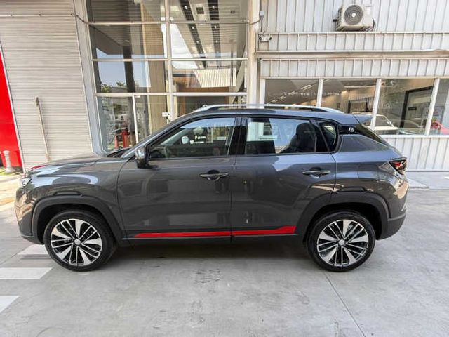 CHANGAN CS35 ELITE AT GRIS AÑO 2024