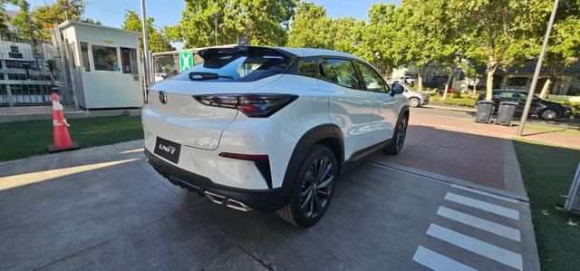 CHANGAN UNIT ELITE BLANCO AÑO 2023