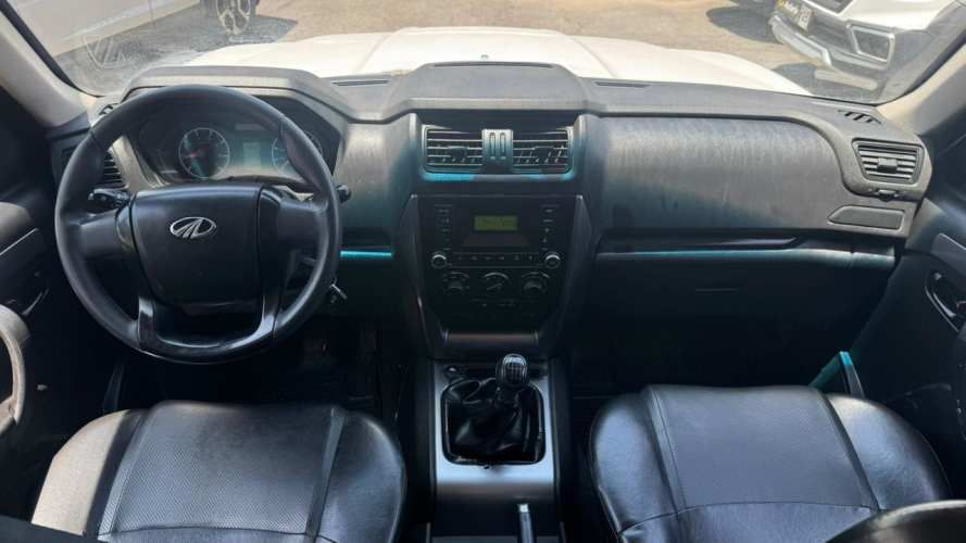 Mahindra Pik Up Refresh DC 4X2 MT Dcab CRDE 4P 2.2 Work (2023)