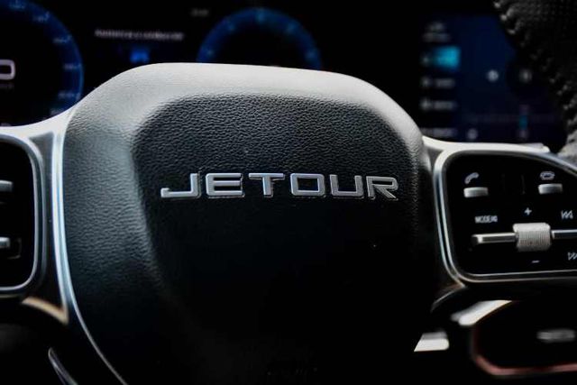 JETOUR X70 GLS, 1.5 Turbo, AT. 2024.