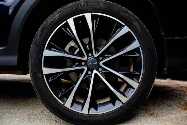 JETOUR X70 GLS, 1.5 Turbo, AT. 2024.